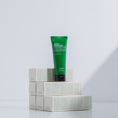Гель з алое і прополісом Benton Aloe Propolis Soothing Gel, 100мл, 100 мл, 8809540510220 фото Гель з алое і прополісом Benton Aloe Propolis Soothing Gel, 100мл Купити в офіційному магазині Україні